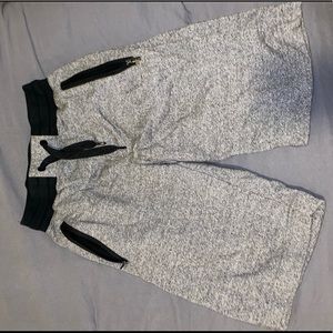 Champs men’s sweats shorts Size medium.